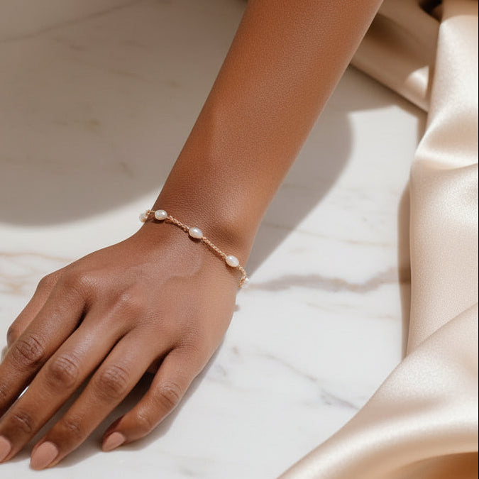 Jayla - Freshwater Pearl Bracelet