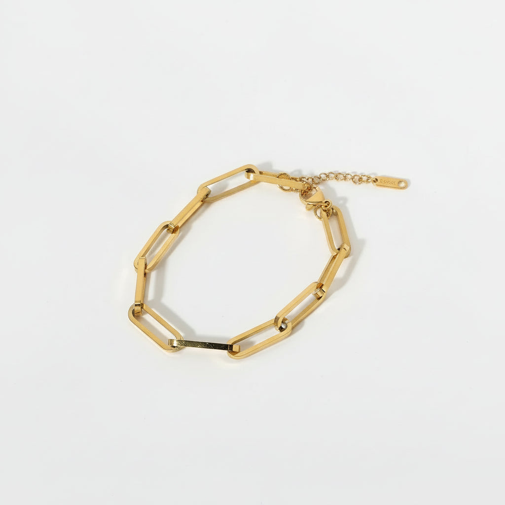 Sandra - Gold Paperclip Chain Bracelet