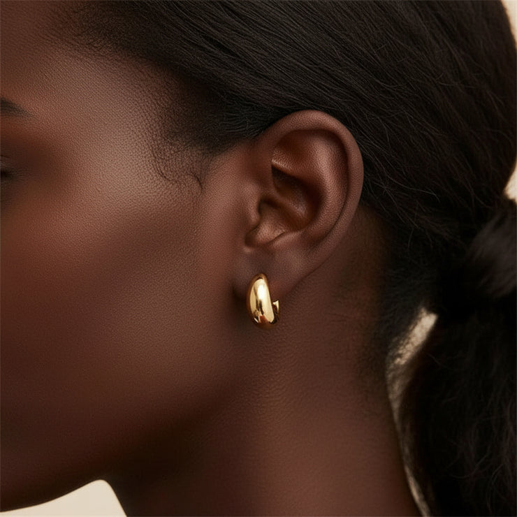 Lindsay - Smooth Huggie Earrings
