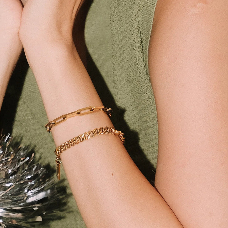 Sandra - Gold Paperclip Chain Bracelet