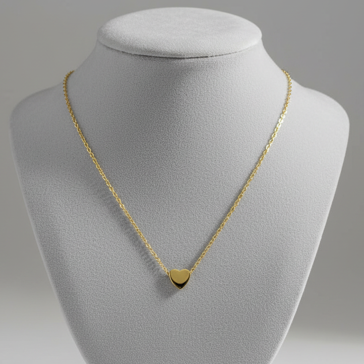 Riley - Chain Heart Necklace