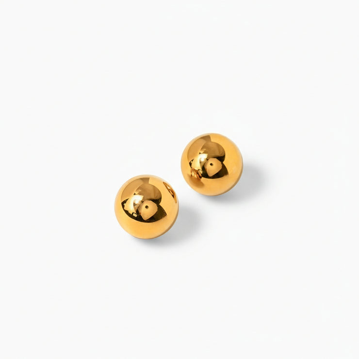 Orla - Round Stud Earrings