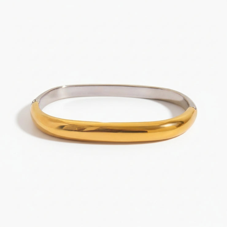 Parker - Roundish Square Bracelet