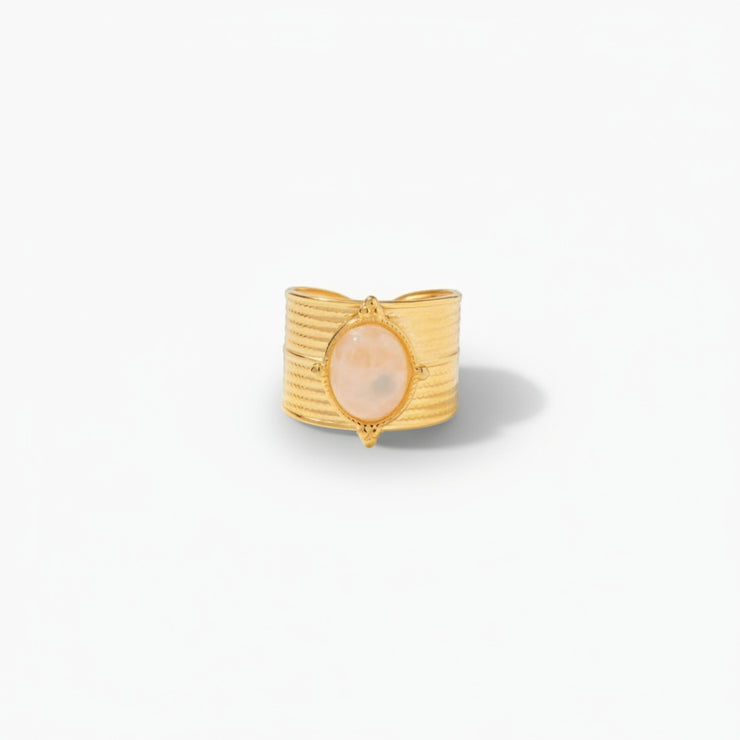 Paisley - Pearl Gold Ring