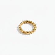 Kelly - Classic Twisted Ring