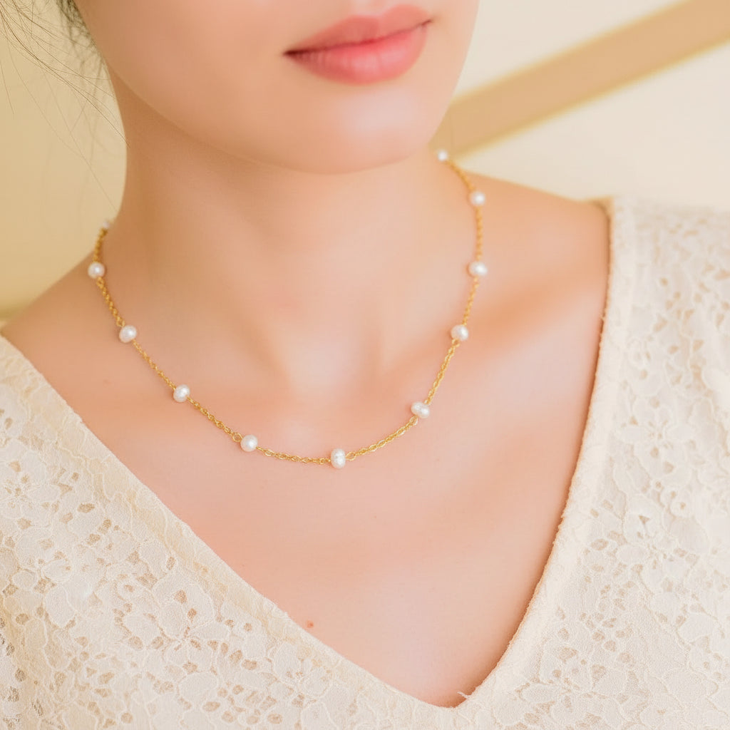 Pauline - Gold Pearl Necklace