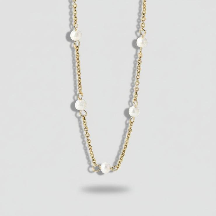 Pauline - Gold Pearl Necklace