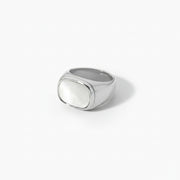Lizzie - Square Shell Ring