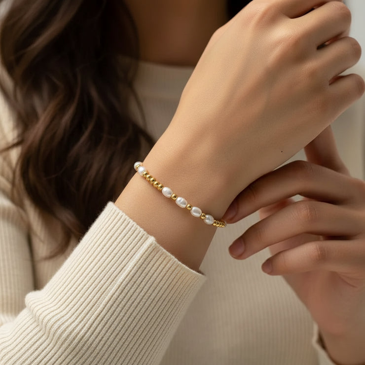 Riley - Freshwater Pearl Bracelet