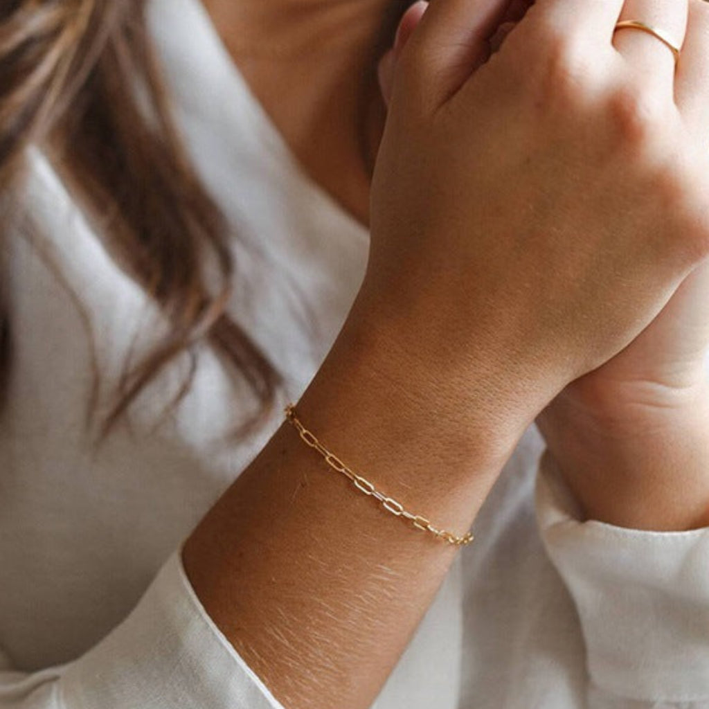 Lexi - Paperclip Chain Bracelet