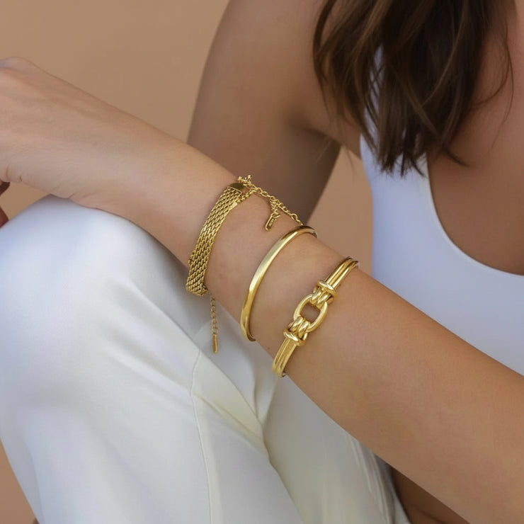 Naomi - Gold Knot Bangle