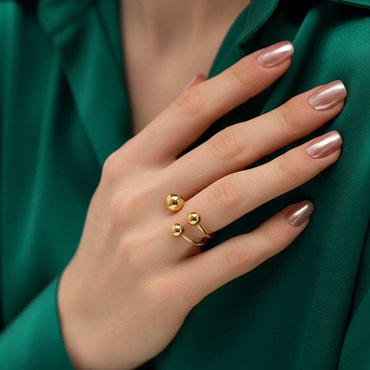 Selma - Orbit Gold Ring