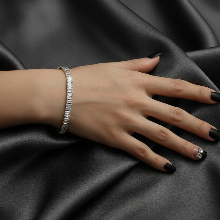 Robyn - Tennis Gold Bracelet