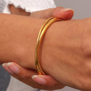Lizzie - Layered Gold Bangle