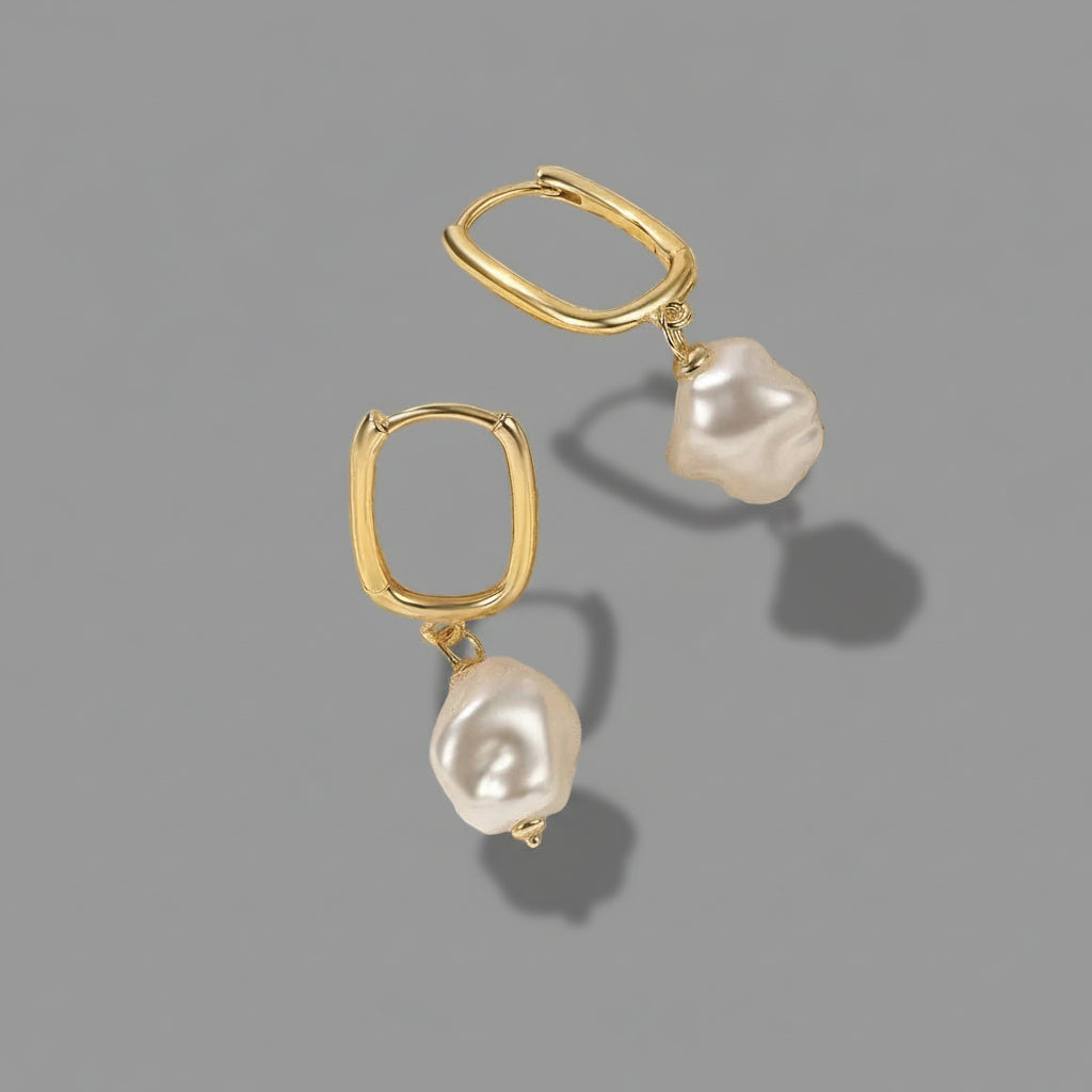 Leanne Freshwater Pearl Earrings