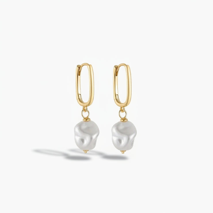 Leanne - Freshwater Pearl Earrings