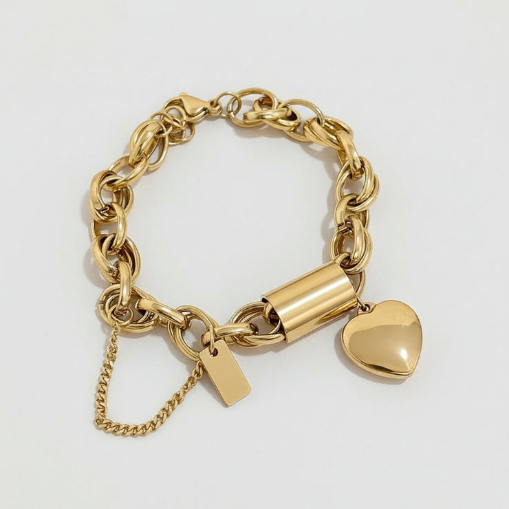 Isla - Chunky Chain Heart Bracelet Gold