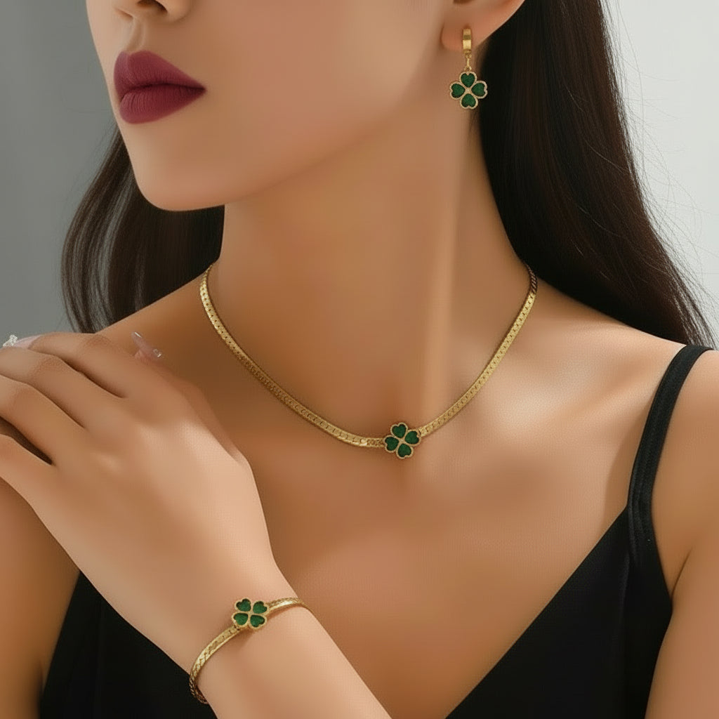 Mila - Emerald Four Leaf Clover Jewelry Set