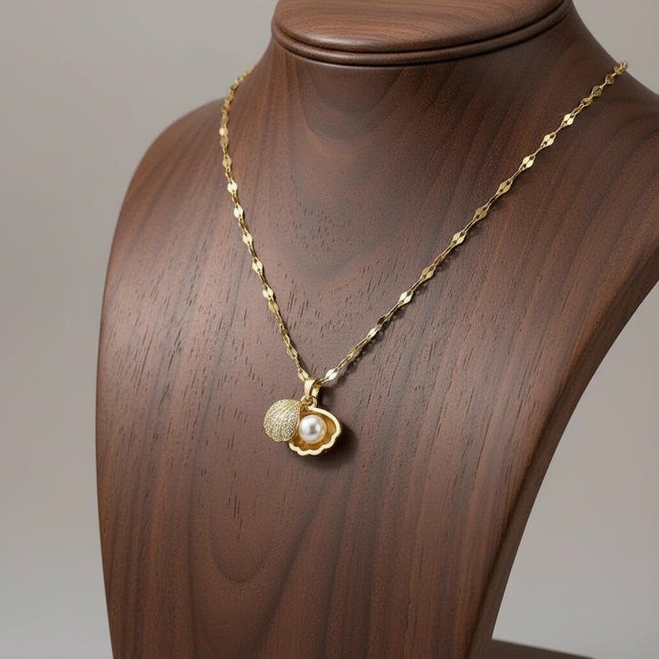 Roselle - Iconic Dainty Shell Necklace