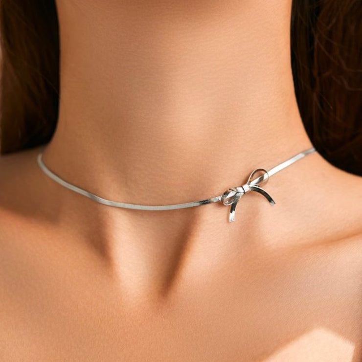 Marvella - Dainty Bow Necklace